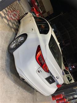 ئينفنتي Q50